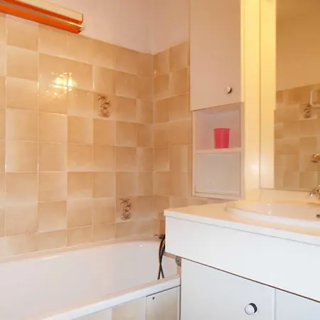 דירה Divisible Pour 3 Pers, Prox Commerces Et Pistes, Parking Gratuit, Balcon - Fr-1-329-13