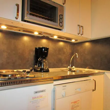 Divisible Pour 3 Pers, Prox Commerces Et Pistes, Parking Gratuit, Balcon - Fr-1-329-13 *